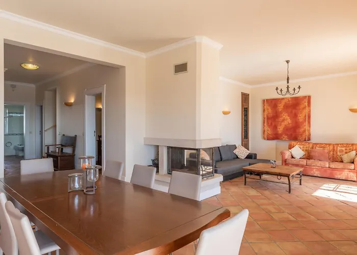 Celia * 阿尔布费拉